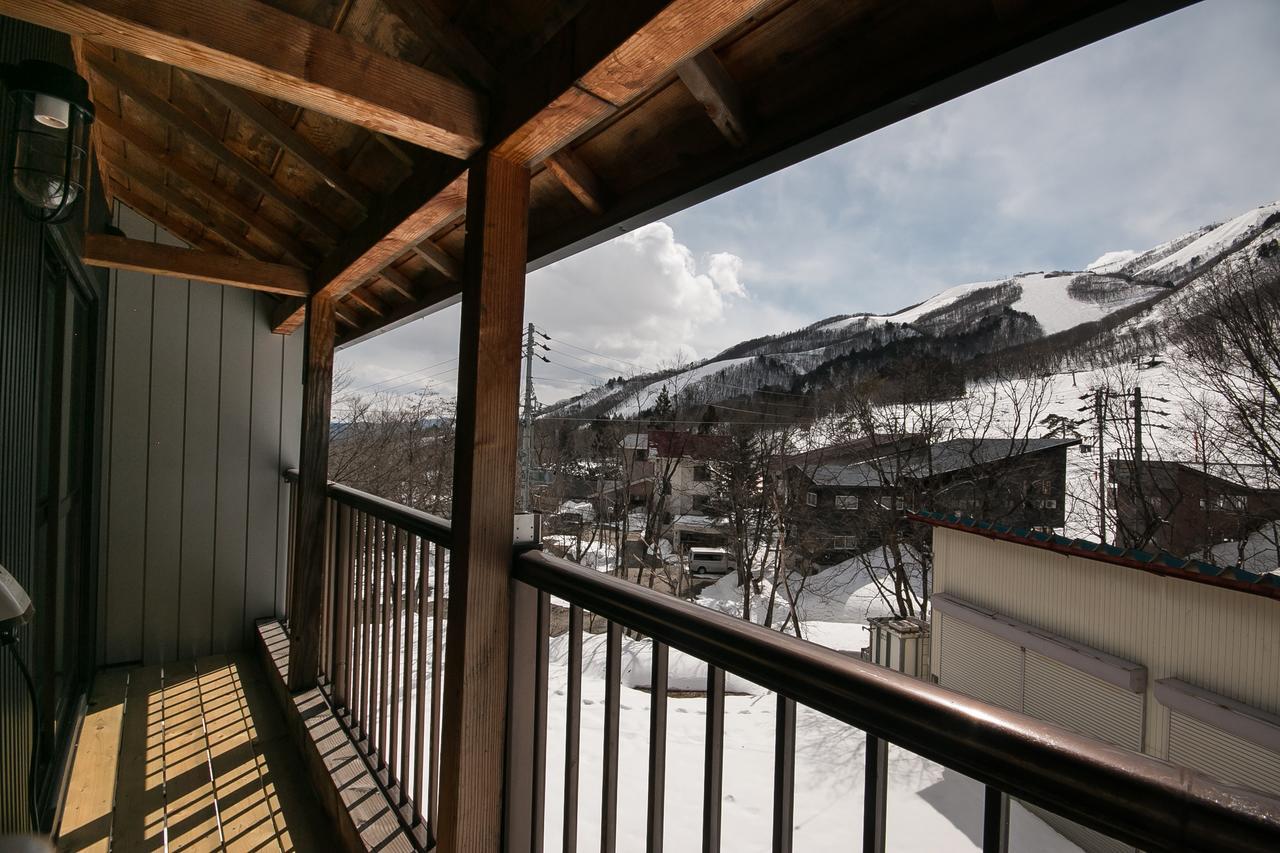 Hotel Villa Hakuba By Hhg Экстерьер фото